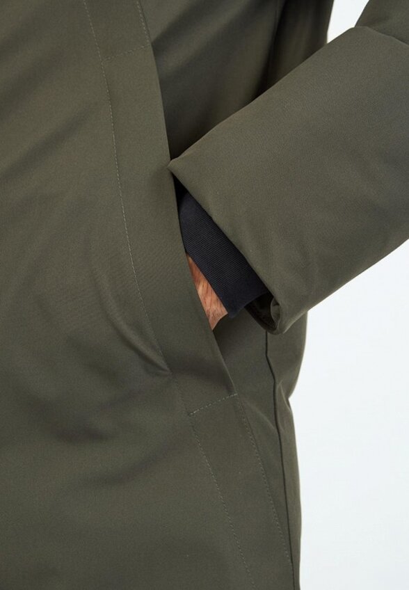 Пуховик Baasploa