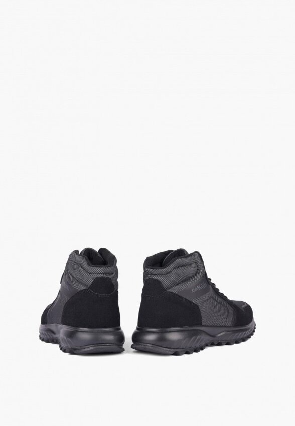 Кроссовки Pulse