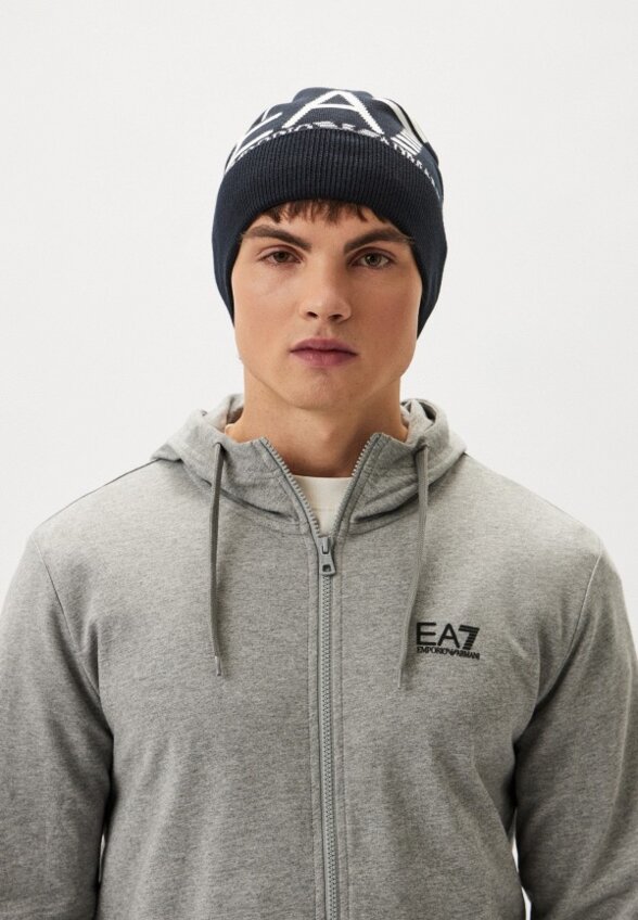 Шапка EA7