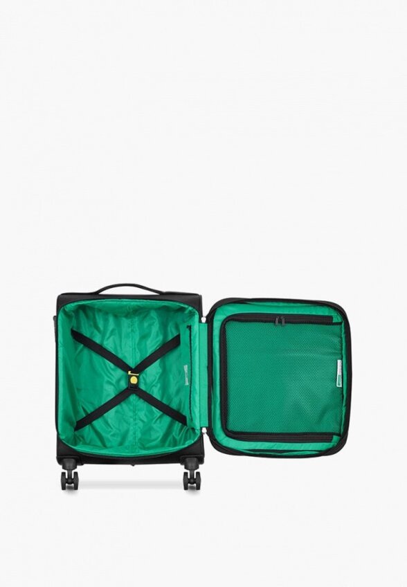 Чемодан Delsey