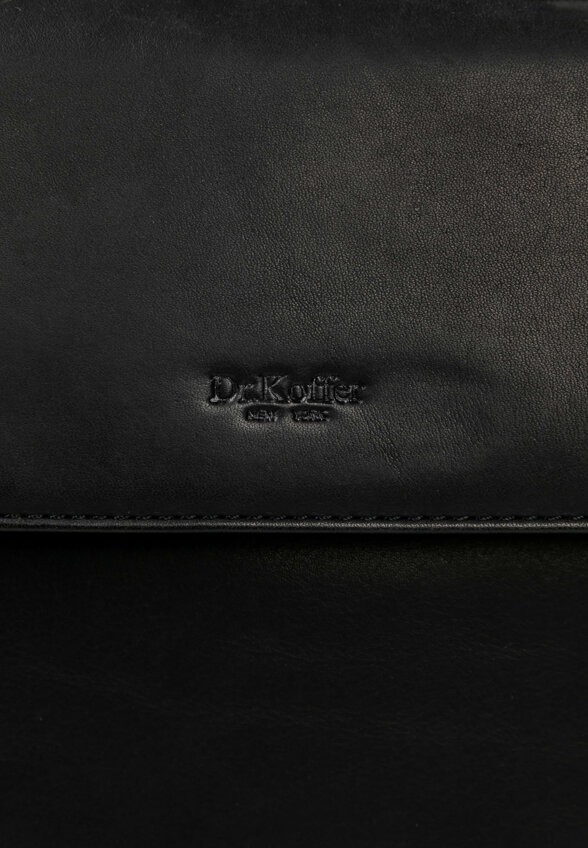 Др.Коффер P402903-113-04 портфель