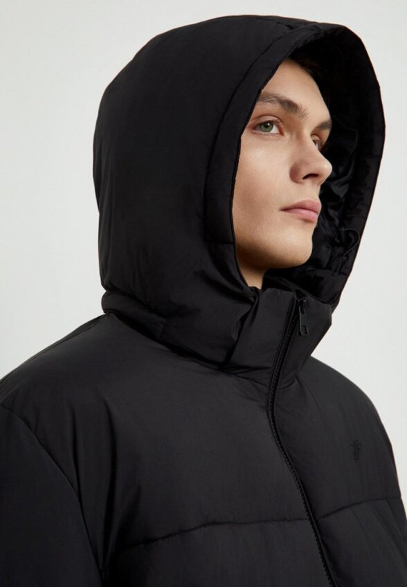 Пуховик Finn Flare