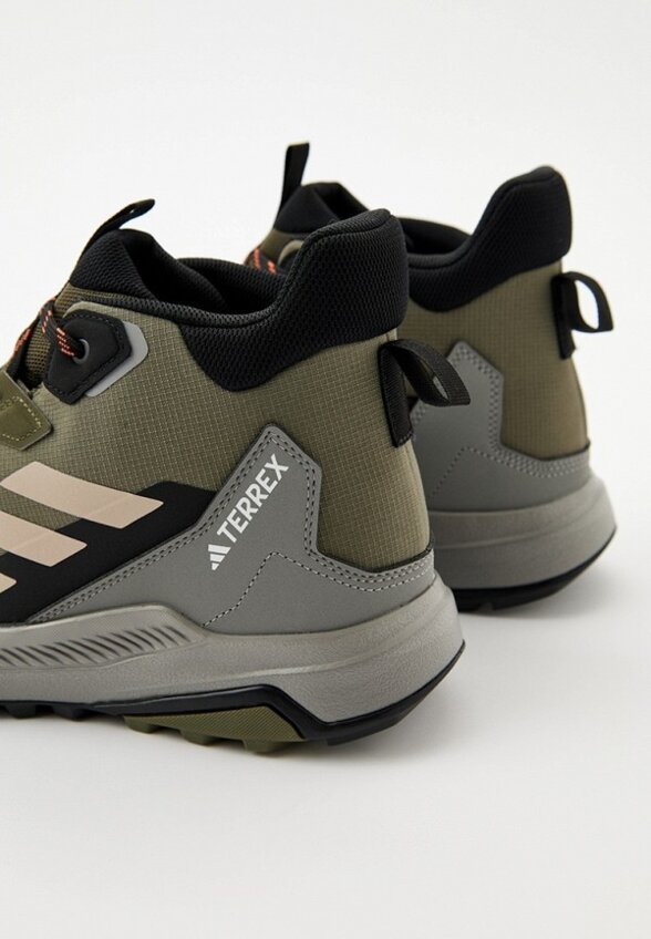Ботинки трекинговые adidas