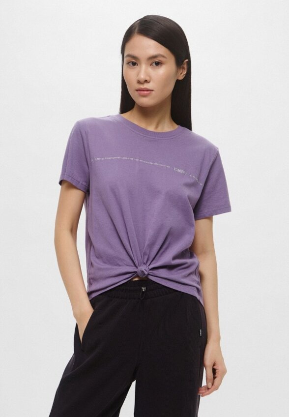 Футболка DKNY