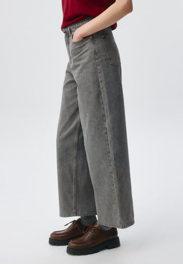 Укороченные джинсы Tapered