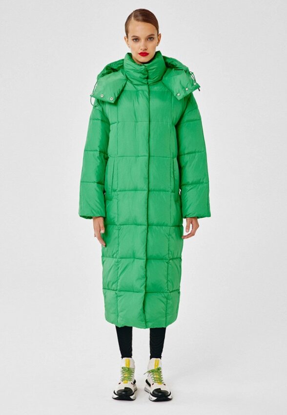 Пуховик Снежная Королева