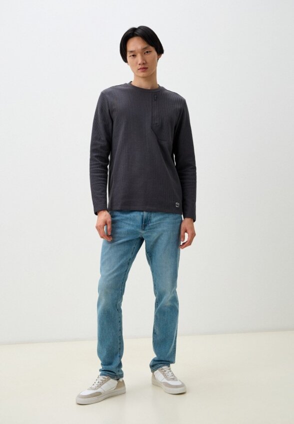 Лонгслив Colin's