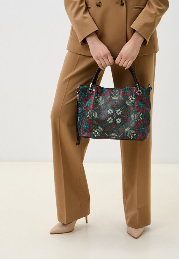 Сумка и брелок Curanni