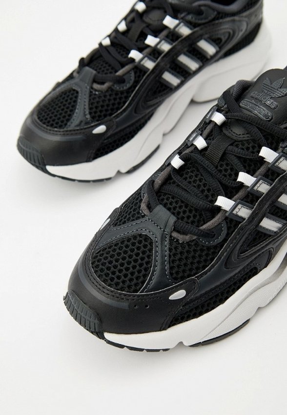 Кроссовки adidas Originals