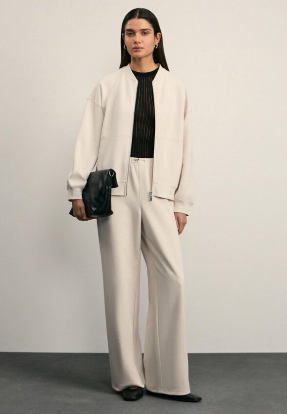 Олимпийка Zarina