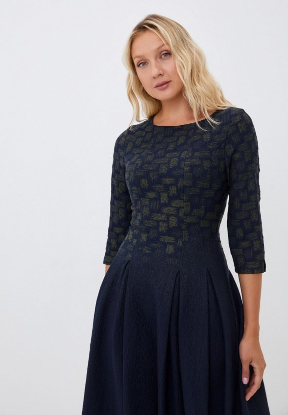 Платье MadaM T