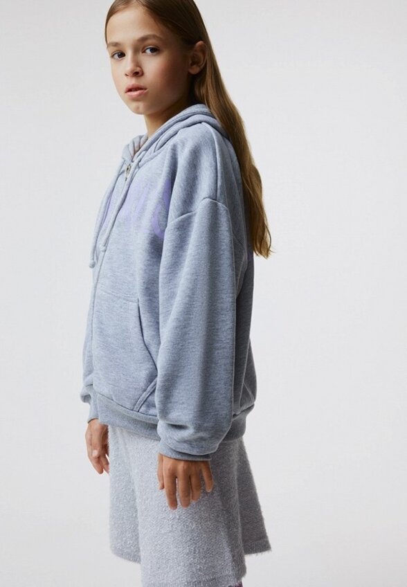 Толстовка Stormies