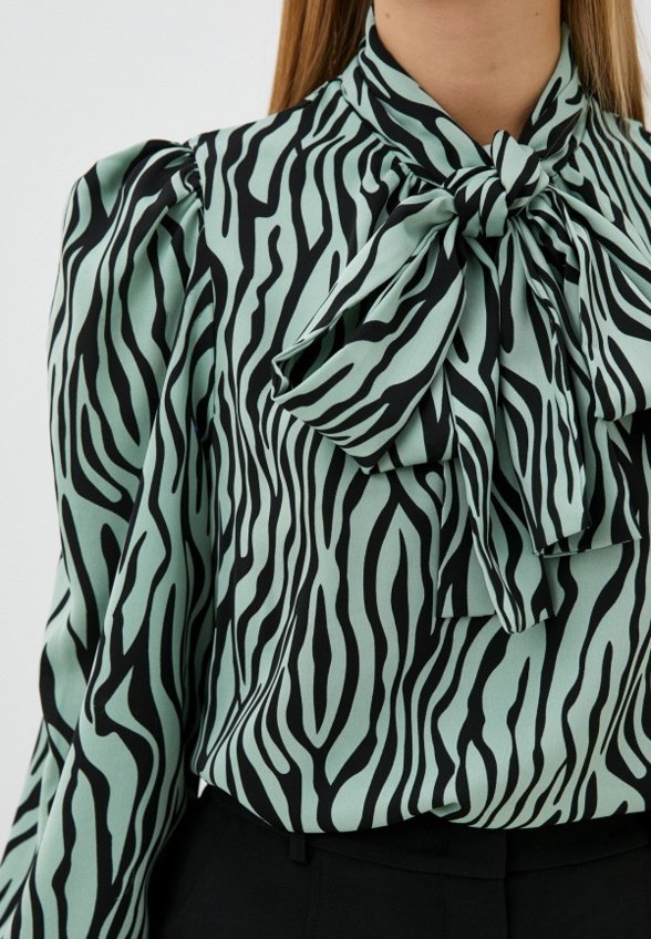 Блуза Bad Queen