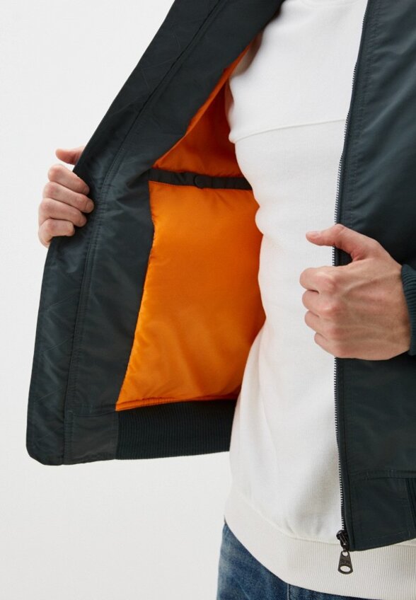 Куртка утепленная Lonsdale