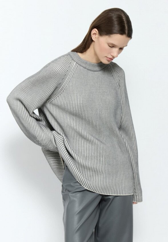 Джемпер Around