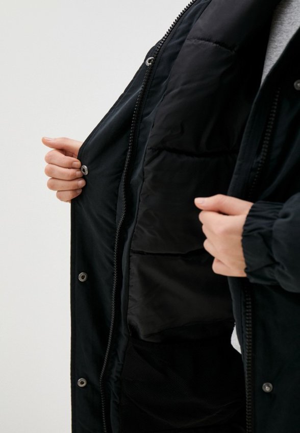 Пуховик Volcom
