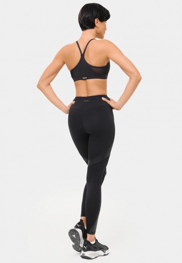 Топ спортивный Neverlate