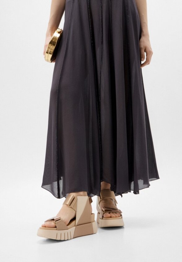 Босоножки United Nude