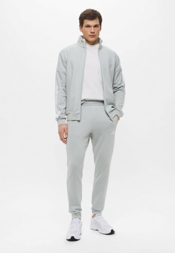 Костюм спортивный adidas