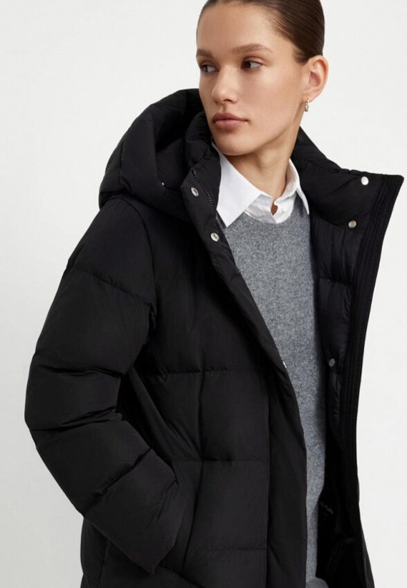 Пуховик Finn Flare