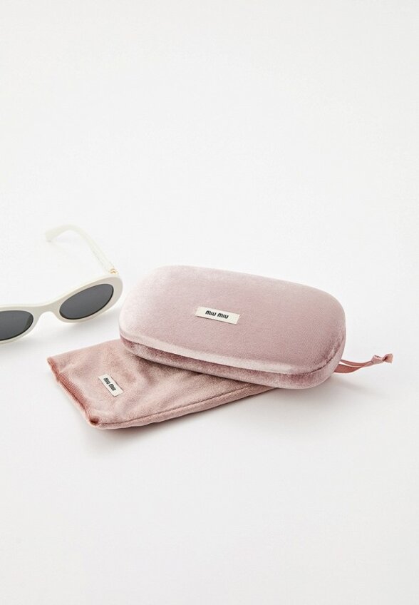 Очки солнцезащитные Miu Miu