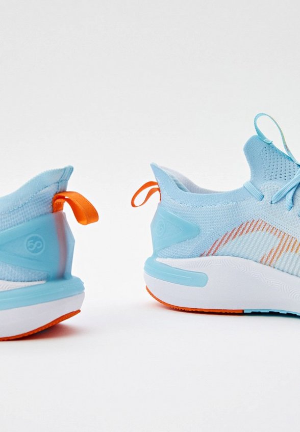 Кроссовки Peak