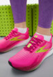 Кроссовки женские Brooks Hyperion Max, Розовый9  - превью