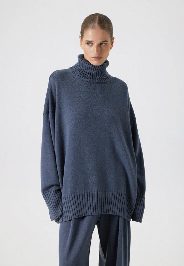 Свитер Patratskaya