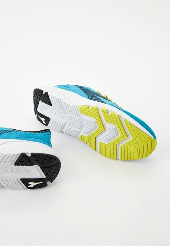 Кроссовки Diadora