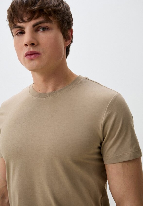 Футболка Qwentiny