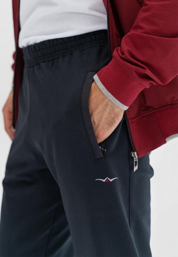 Костюм спортивный Bessa