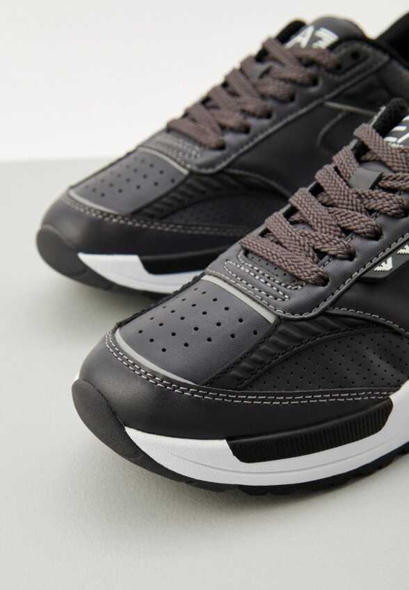 Кроссовки EA7