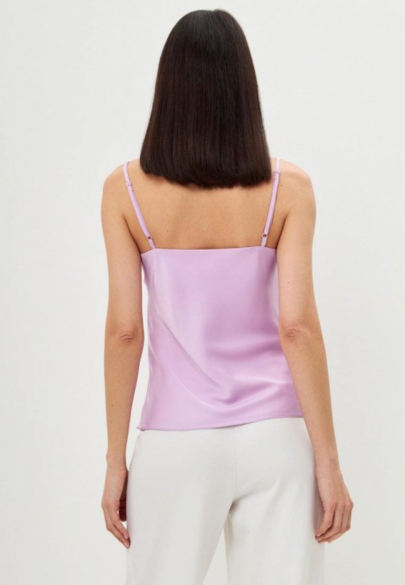 Топ Gabriel and Ester London