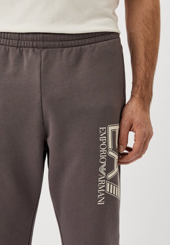 Брюки спортивные EA7