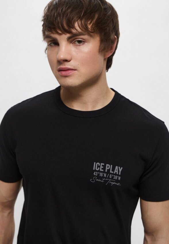 Футболка Ice Play