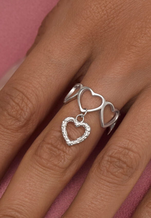 Cеребряное кольцо с подвеской сердцем и фианитами MIESTILO MIE