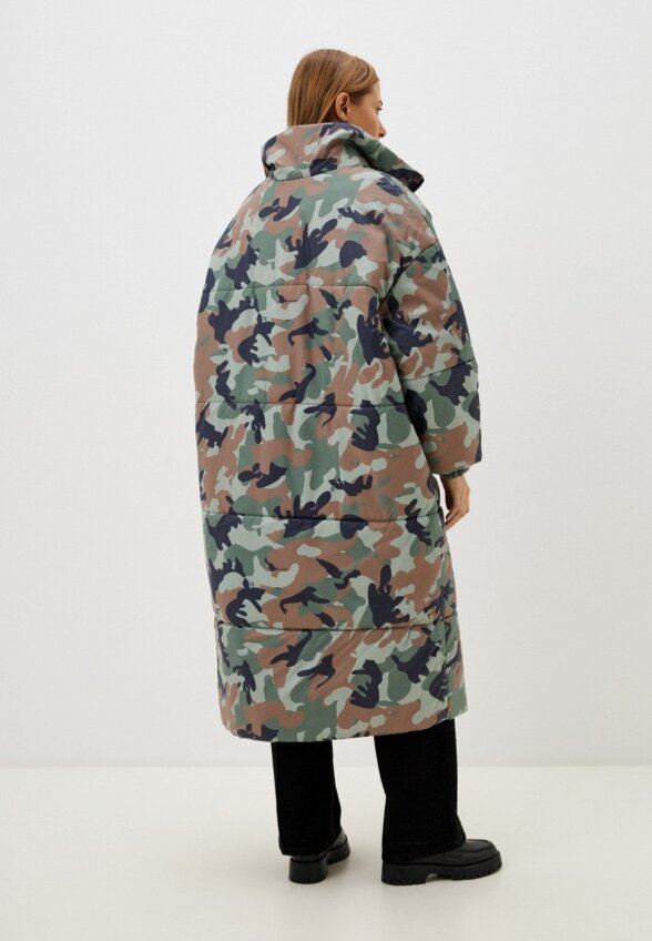 Пуховик Juicy Story