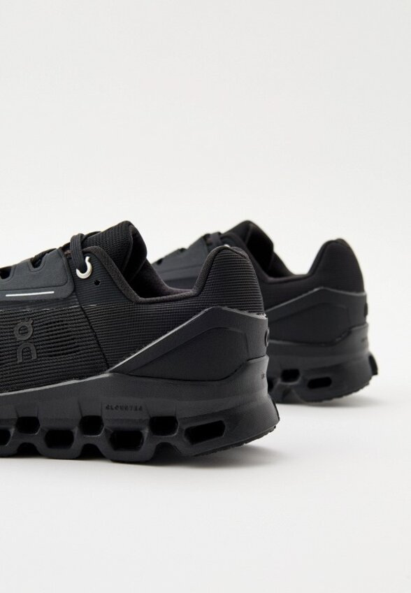 Кроссовки On