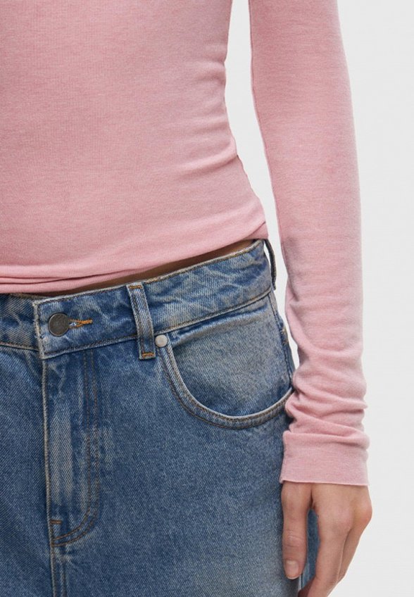 Лонгслив Studio 29