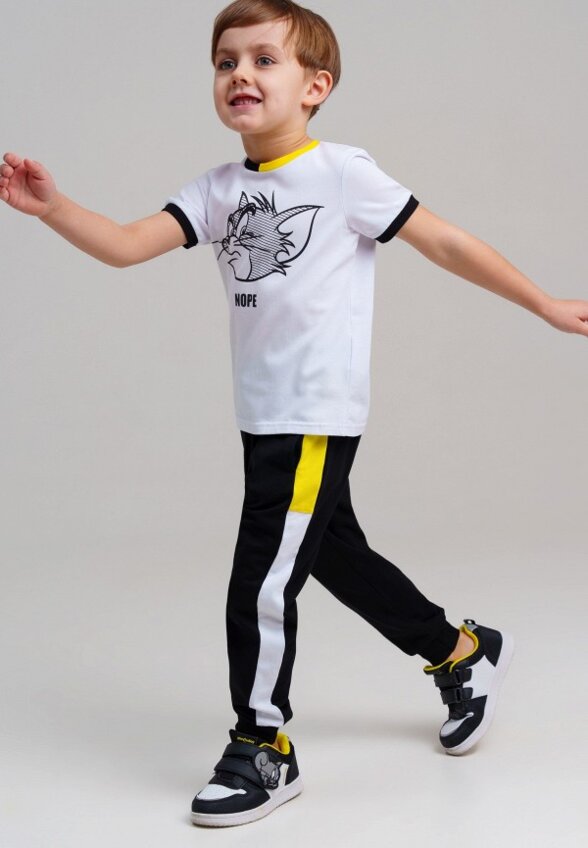 Футболка и брюки PlayToday