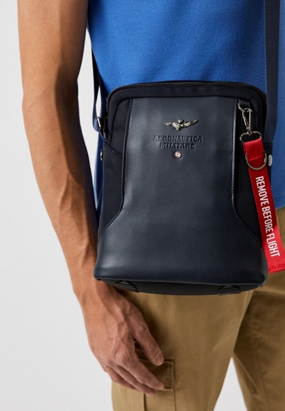Сумка и брелок Aeronautica Militare