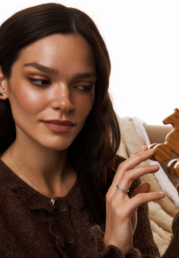 Серебряные серьги-клаймберы MIE