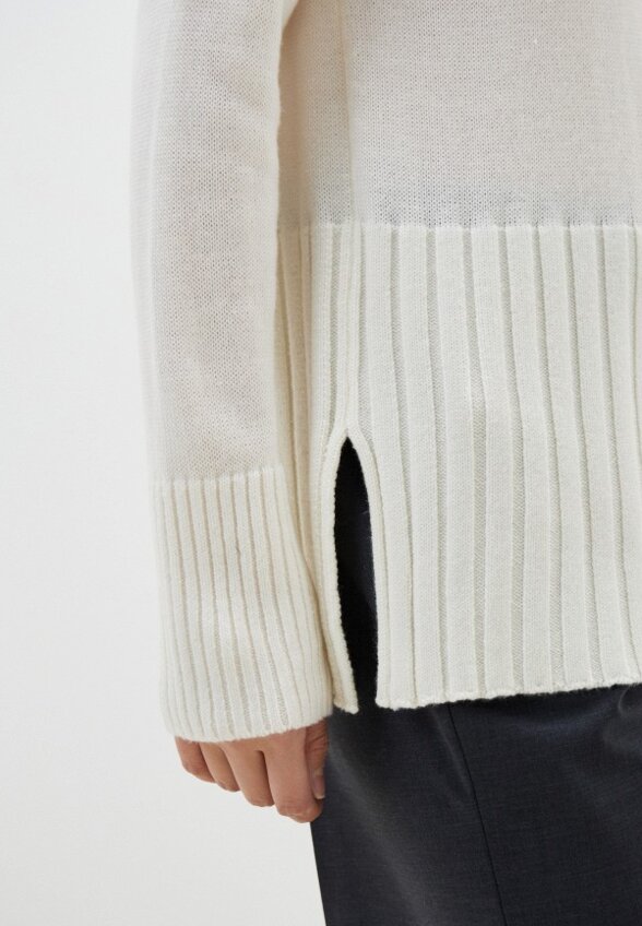 Свитер Belucci