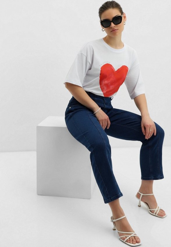 Футболка Nominee