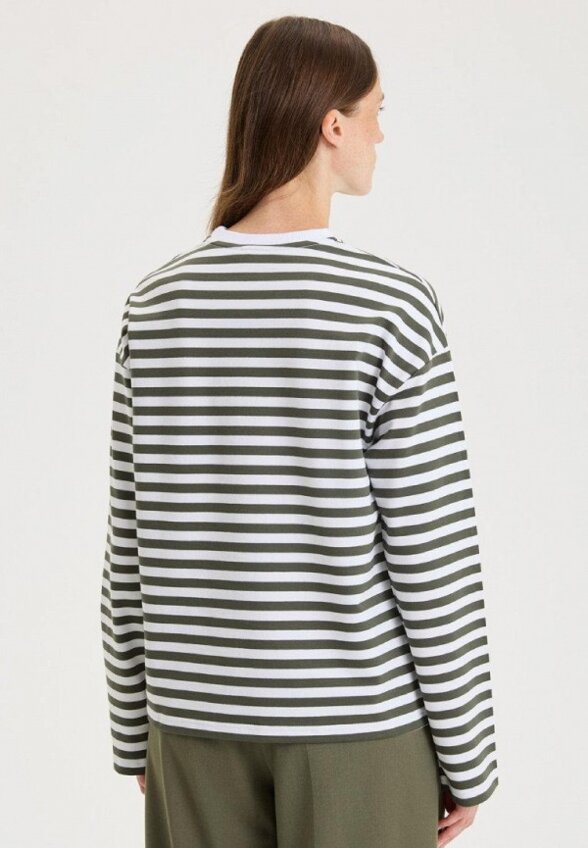 Лонгслив Bstatement