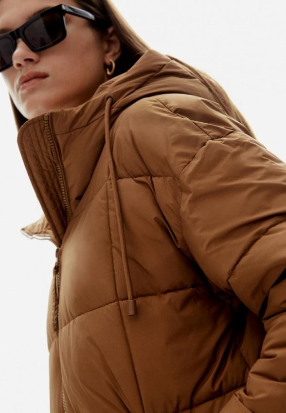 Пуховик Finn Flare