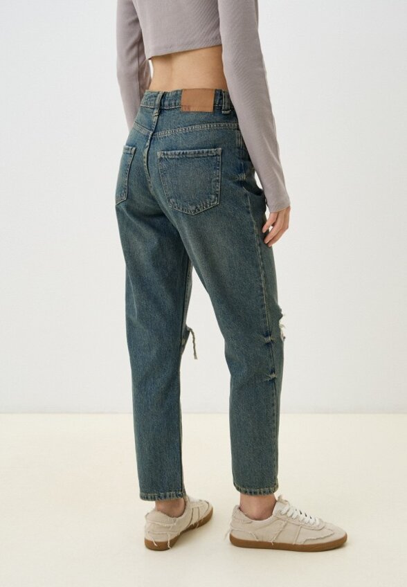 Джинсы Terranova