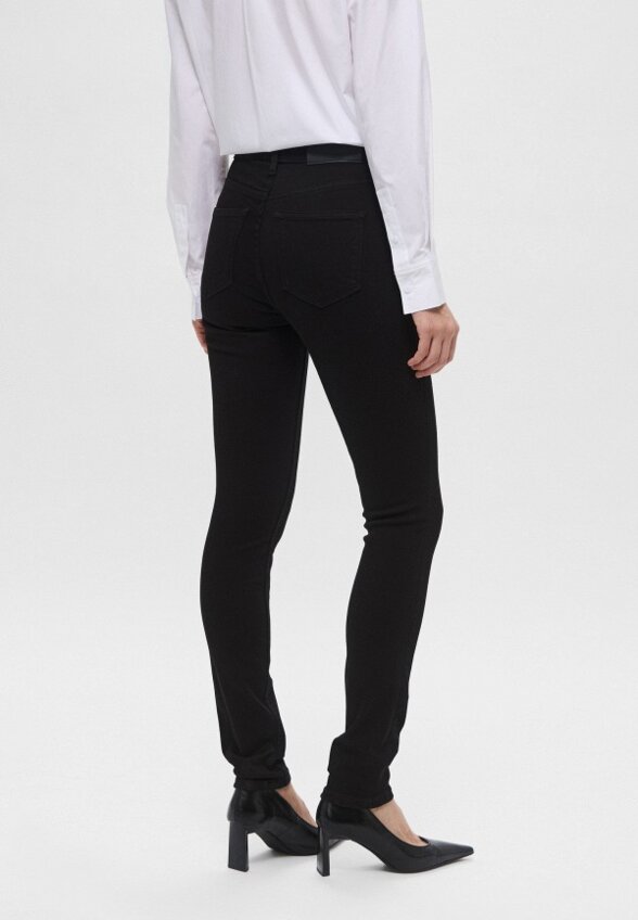 Джинсы Calvin Klein