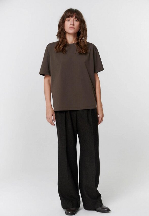 Футболка Daisyknit