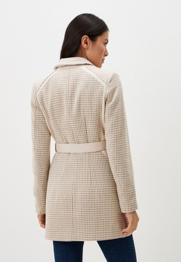 Полупальто Camart